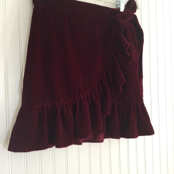 Urban Outfitters Velvet Wrap Skirt with Ruffles - Picture 5 of 11